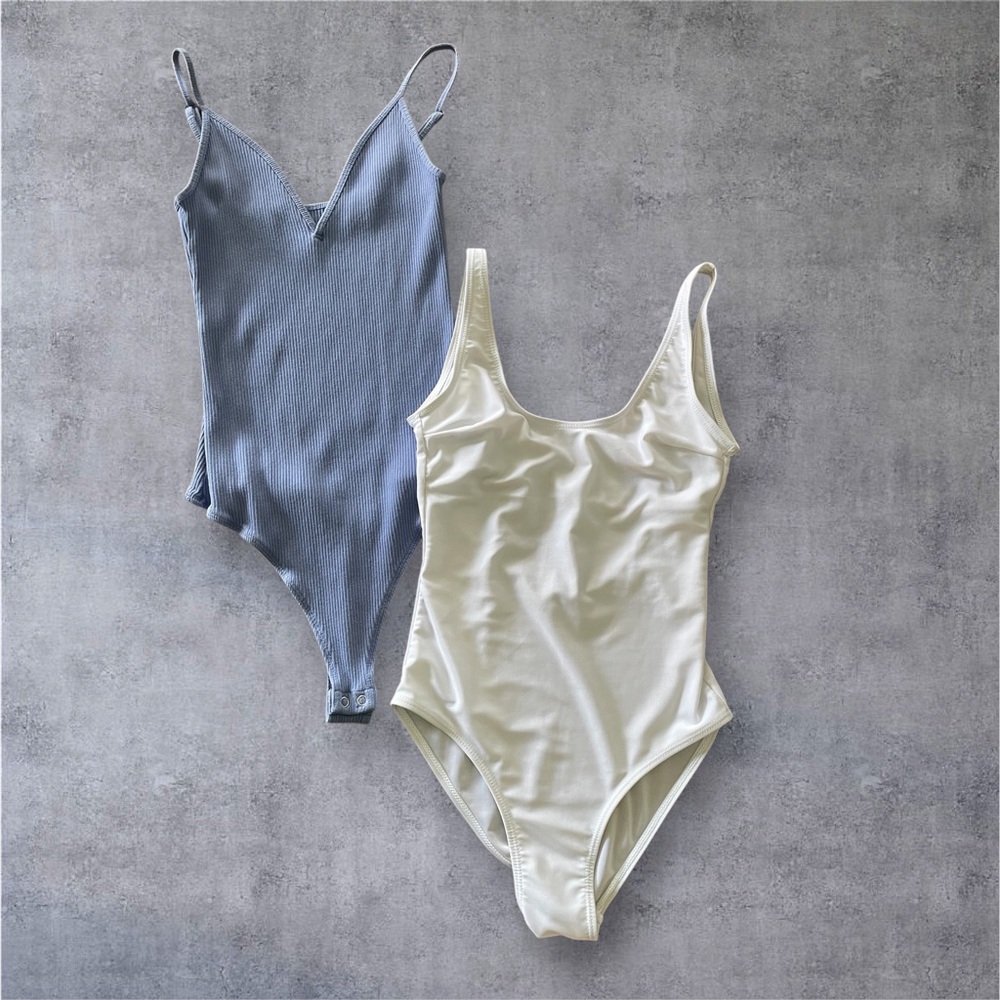 2 Bodysuits ME TO WE and PRETTY LITTLE THING - Blue and White‎